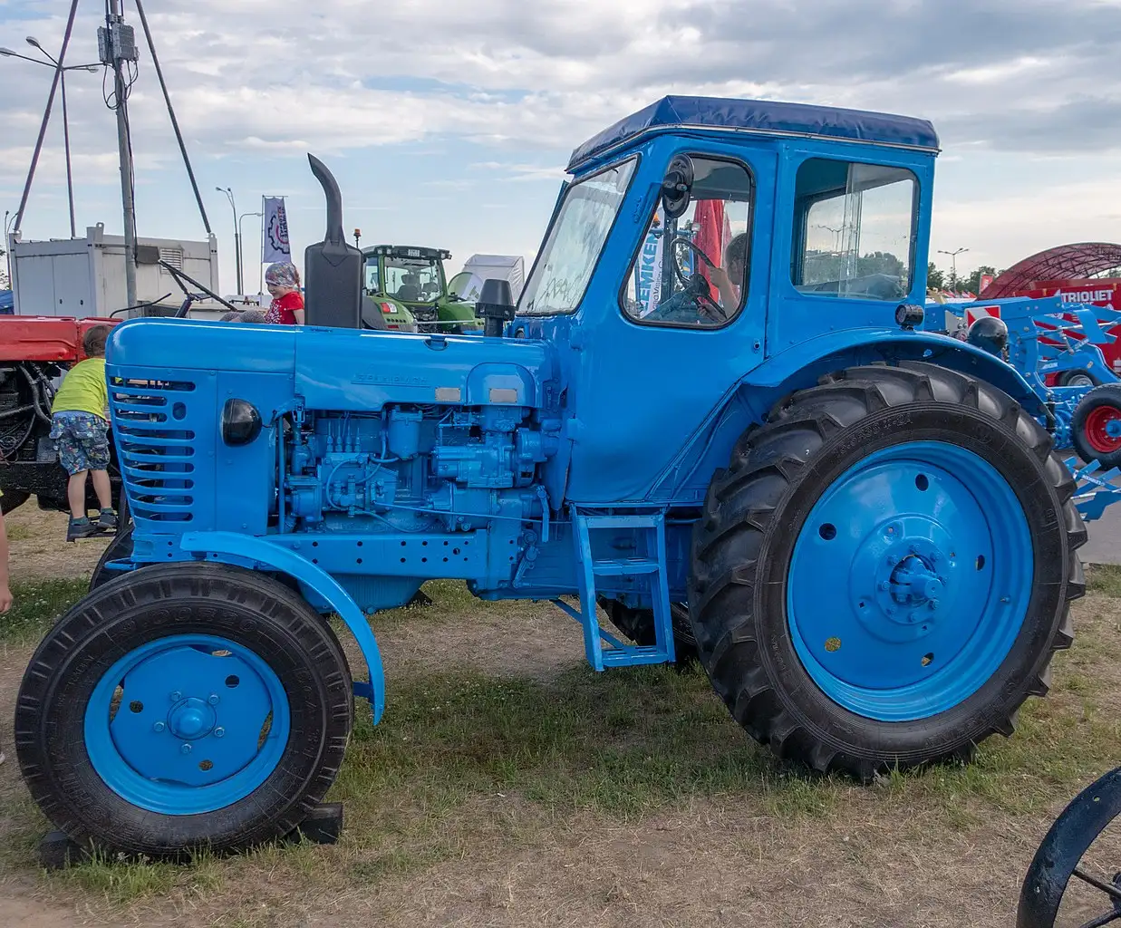 Legendarny ciągnik rolniczy MTZ-50